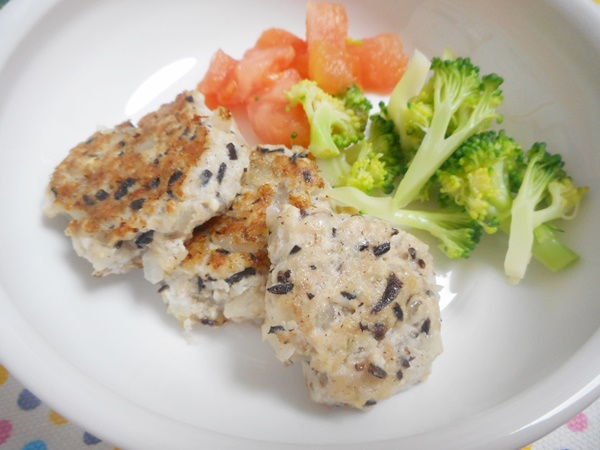 離乳食の豆腐ハンバーグおすすめレシピ 冷凍保存テクや肉なしレシピも 小学館hugkum