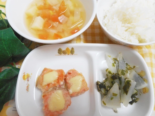２歳児の食事の注意点 食べてはいけない食材は 食べない子への対処法 献立例も 小学館hugkum