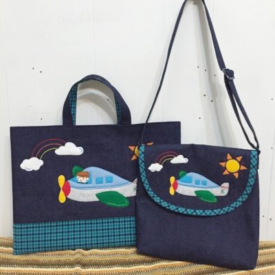通学バッグ