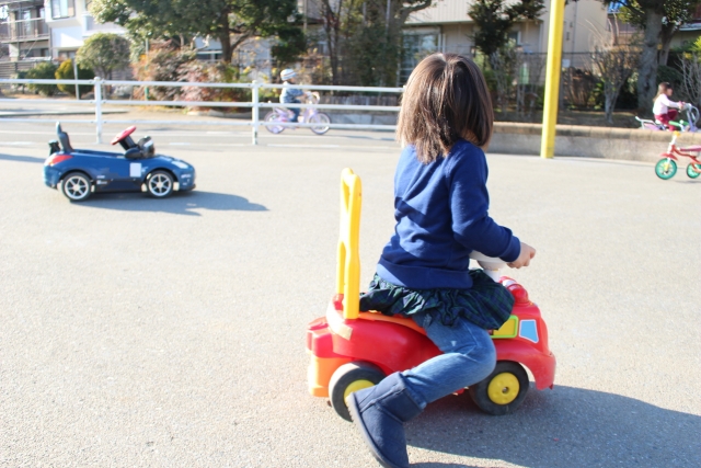 電話する 学生 溶ける 赤ちゃん 車 おもちゃ 電動 Kentaja Org