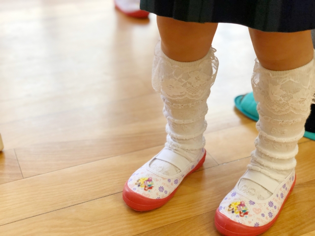 幼児用靴下11選 サイズの選び方や男の子 女の子におすすめアイテムを厳選セレクト 小学館hugkum