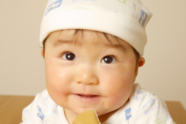 月齢別サイズはこれ 赤ちゃんの帽子 おすすめ12選 Hugkum 小学館公式