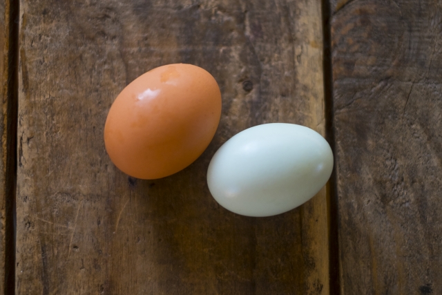 離乳食の卵黄 初めて食べる かたゆで卵 の進め方 アレルギーや冷凍保存の注意点 おすすめレシピまで詳しく解説 小学館hugkum