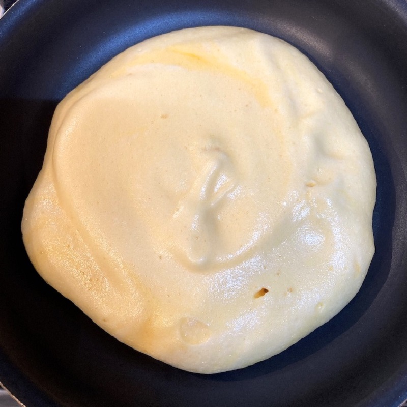 卵白を泡立ててふわふわオムレツが作れる！
