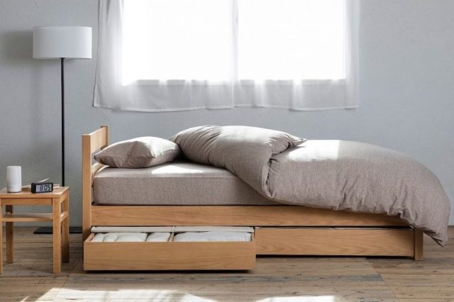 ジーンズを中心 木製ベッドフレーム 無印良品 シングル ヘッドボード付き 脚付き シングルベッド
