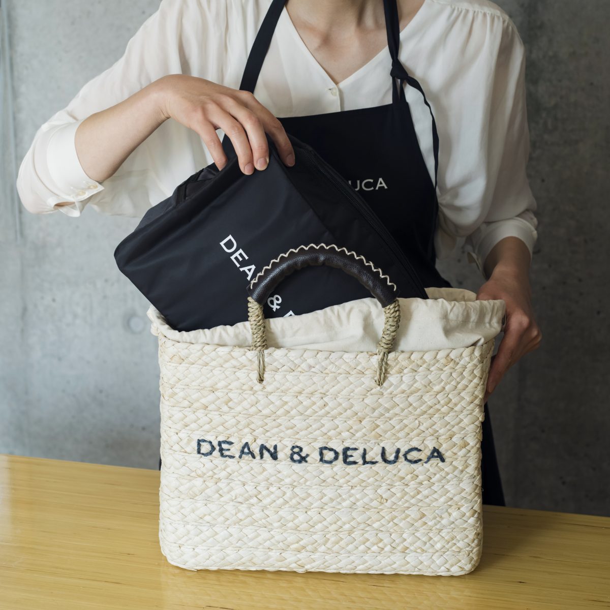 DEAN＆DELUCA×BEAMS COUTURE 保冷カゴバッグ 大 2023 - かごバッグ