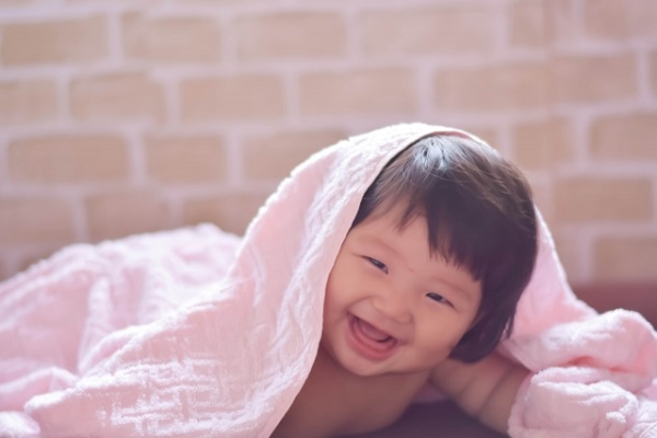赤ちゃん用バスタオルおすすめ12選｜可愛くて機能的なものを選ぼう