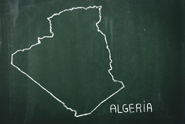 アルジェリアってどんな国？ ローマ遺跡やサハラ砂漠などの見どころがたくさん！【親子で学ぶ世界地理】 HugKum（はぐくむ）