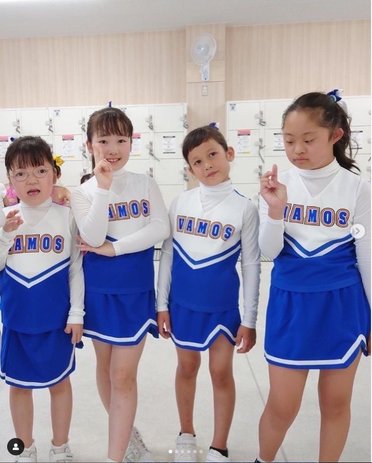 スペシャルニーズの子どもたちによる チアチーム※写真は、@cheer_vamos.together【公式】Instagramより引用