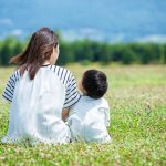 発達障害の子どもに多い併存疾患「てんかん」とはどんな病気？発作の種類もさまざま。知っておきたい症状・発作時の対応・治療法【専門医師監修】