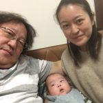 56歳で父に、45歳で母に。生死をさまよった高齢出産「妻を助けてください」妊娠7カ月で妻が救急搬送、祈るしかなかった