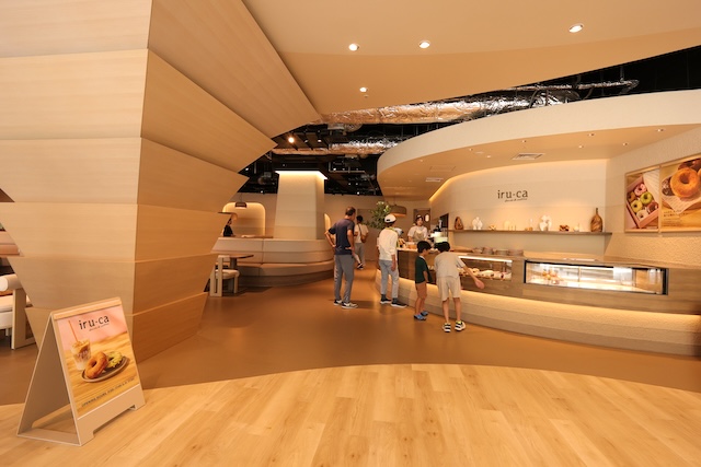 iru-ca donuts & coffee