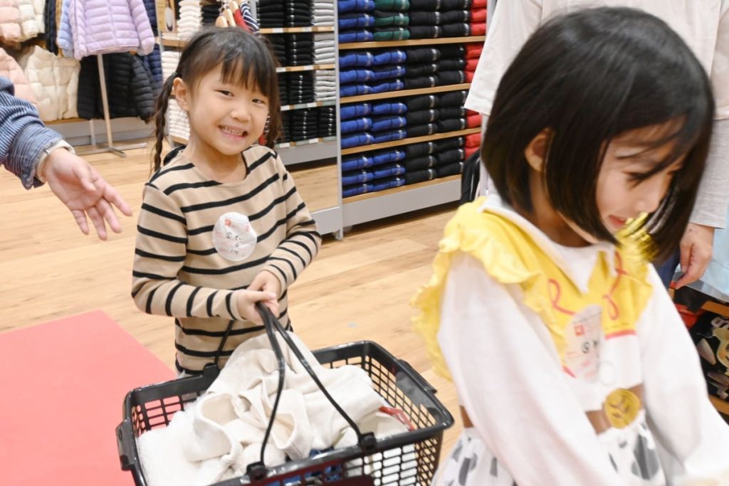 お気に入りの服を見つけて大満足