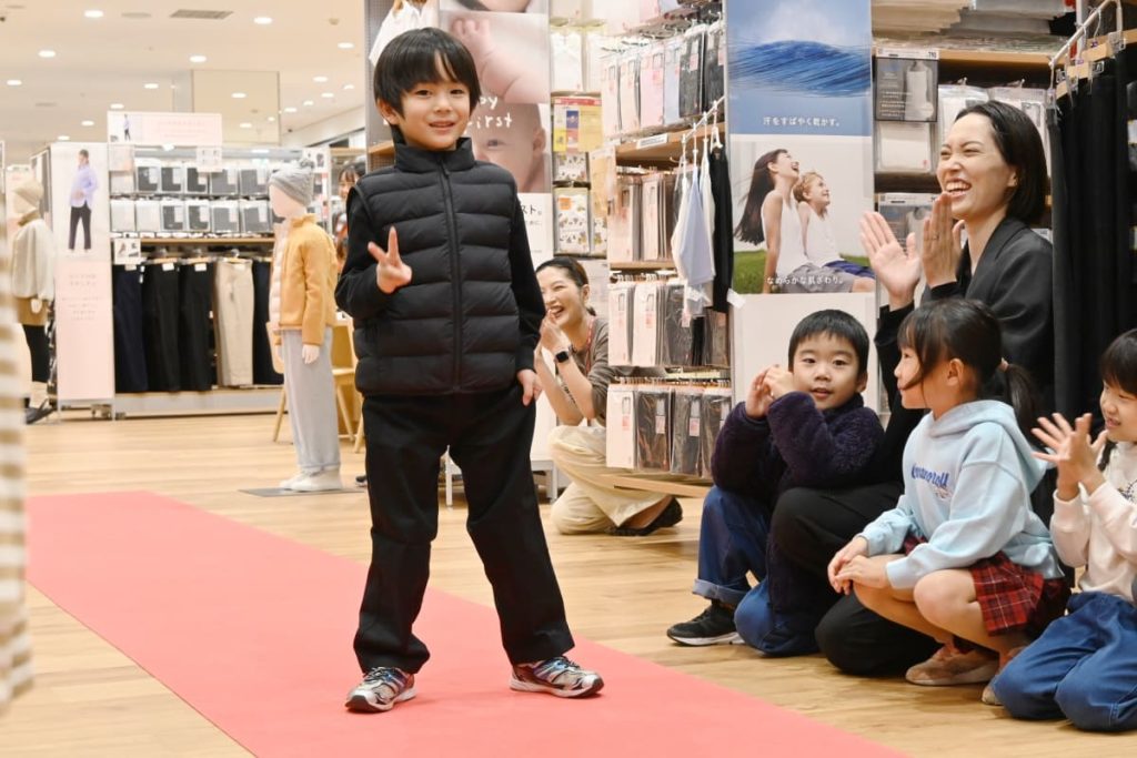 ブラック一色でカッコいい!