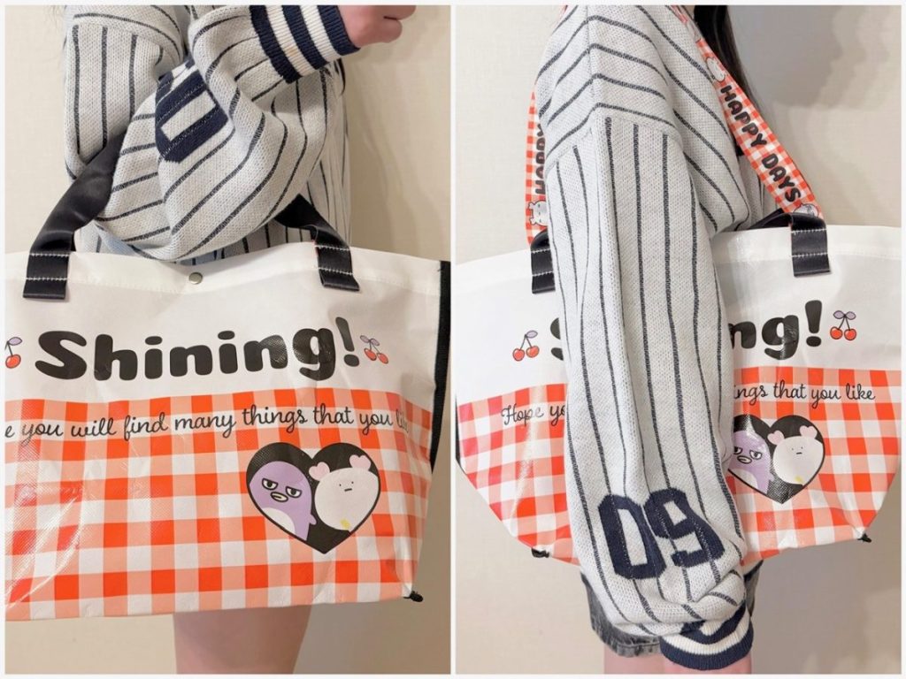 スナップボタン付きで口を留められるのも◎