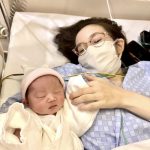 「いつか3人で手をつないで歩きたい」3つの病気を抱えながらの妊娠・出産。「お互いさま」の社会になるために伝えたいこと【塚本明里さんインタビュー・後編】