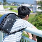 「小４の壁」を経験した保護者は約7割！ 多数派「学童なし」世帯のリアルな悩みとは？【HugKum総研】