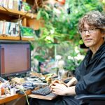 「発達障害があったから世界で読まれる作家になれた」『いま、会いにゆきます』作者を襲ったパニック症状と不安…苦しみながらも13年間書き続けた理由【市川拓司さん・後編】