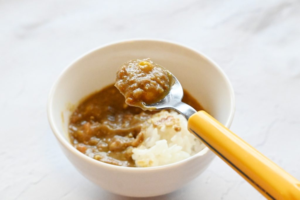 スパイスの風味を感じられる本格派のルー