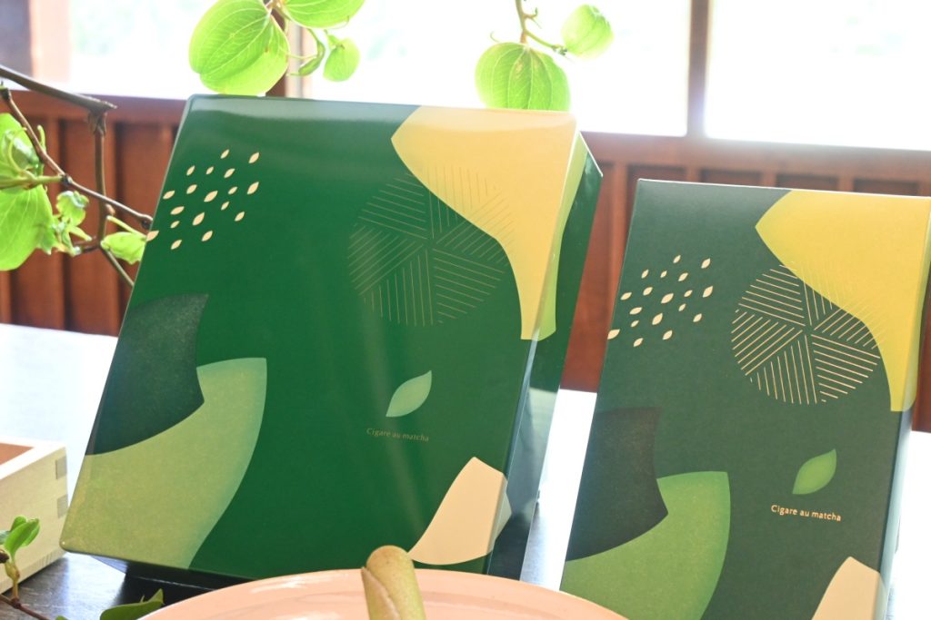 14本入りと5本入りの展開。パッケージデザインにも意味が込められています