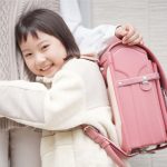 自己肯定感は褒めたら上がり、叱ると下がるものではない！ 真の「子どもの自己肯定感」を育てる親の声かけ、話の聞き方とは？