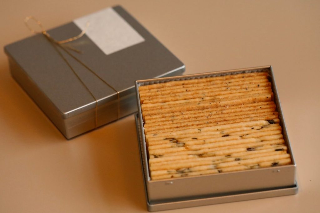「サブレサレ缶 ポワロー/ポワヴル」3,300円